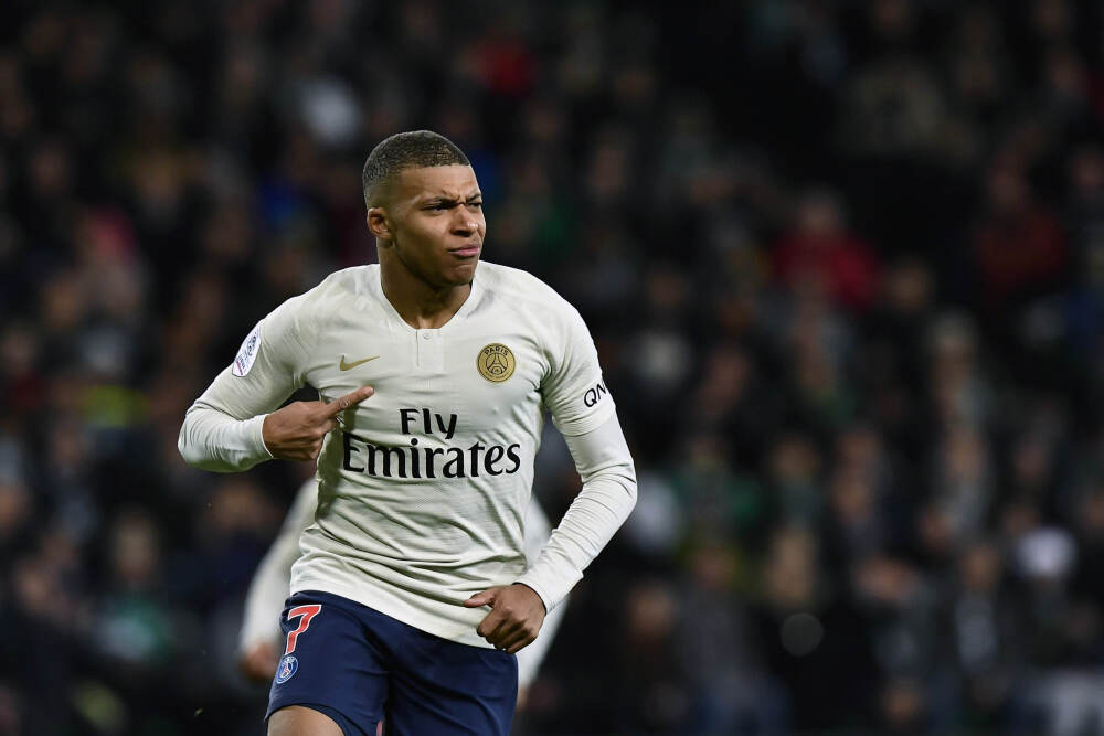 贝林厄姆新年宣言: 我们希望继续赢得冠军, 这是皇马球迷应得的